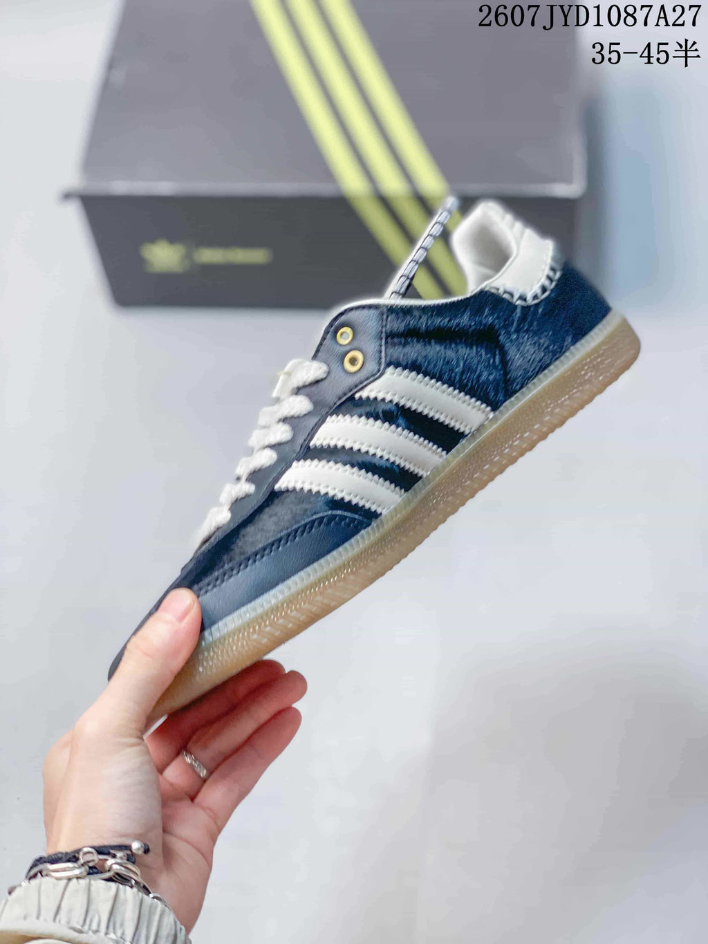 adidas Samba ADV Low-Top Sneakers Navy White 79207URY