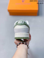 Nike SB Dunk Low Pro White Green Sneakers