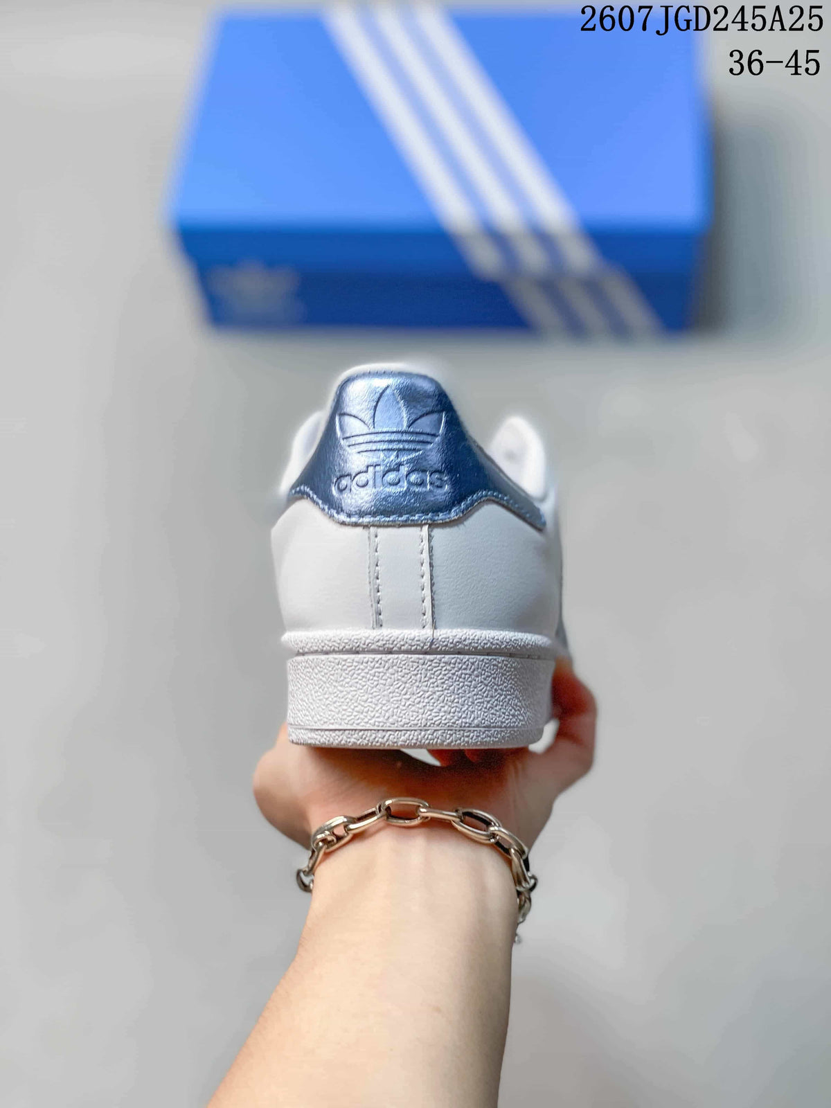 adidas Superstar Sneakers White Blue 712250EEU
