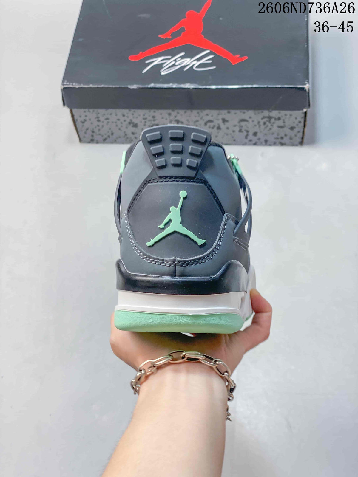 Jordan Air Jordan 4 Retro High-Top Sneakers Grey Mint