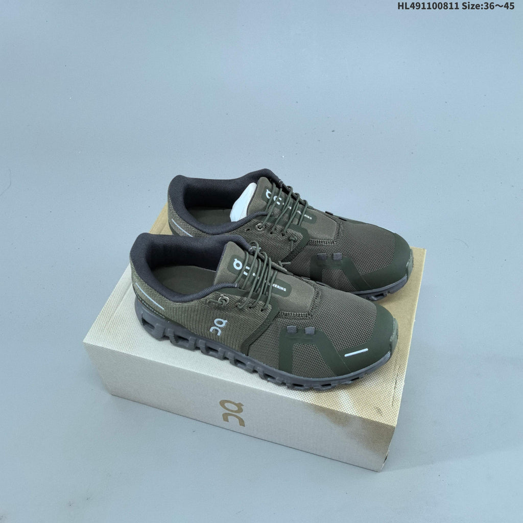 On Cloud 6 Running Shoes, Multiple Colors