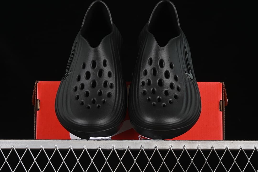 Nike ReactX Rejuven8 Black Slides HV5060-001