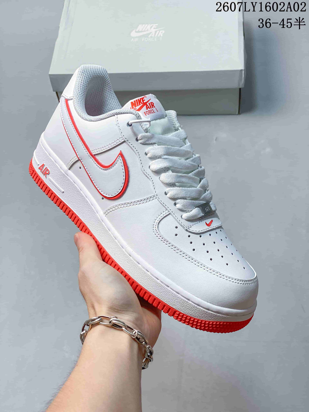 Nike Air Force 1 ’07 Low White Red Sneakers