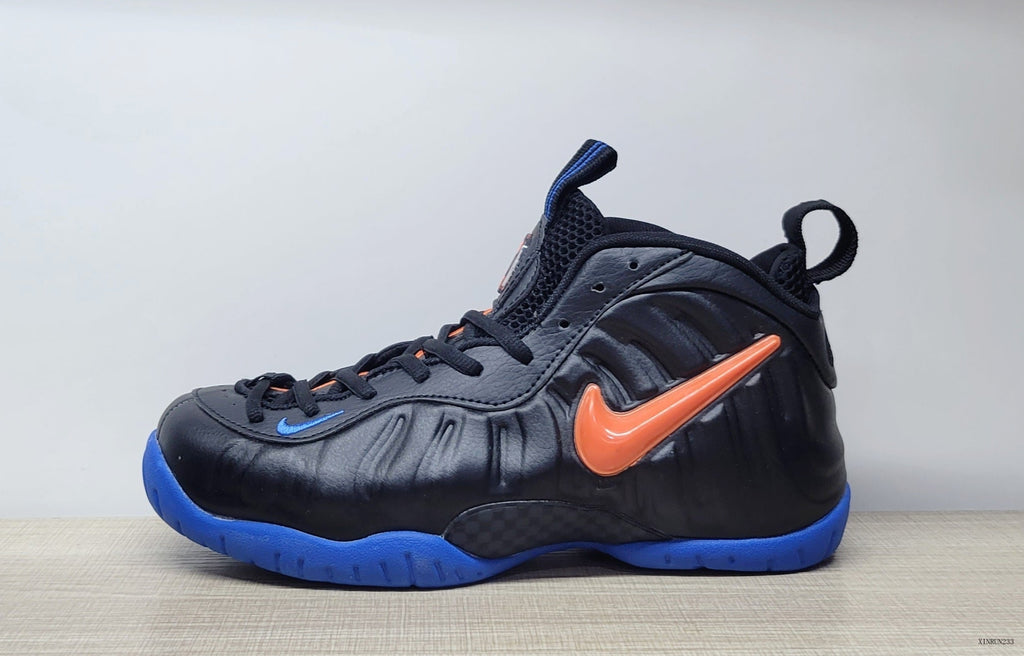 Nike Air Foamposite Pro Knicks Sneakers