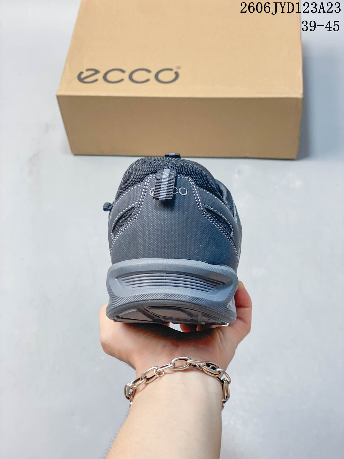 ECCO Sko Low-Top Hiking Sneakers, Gray