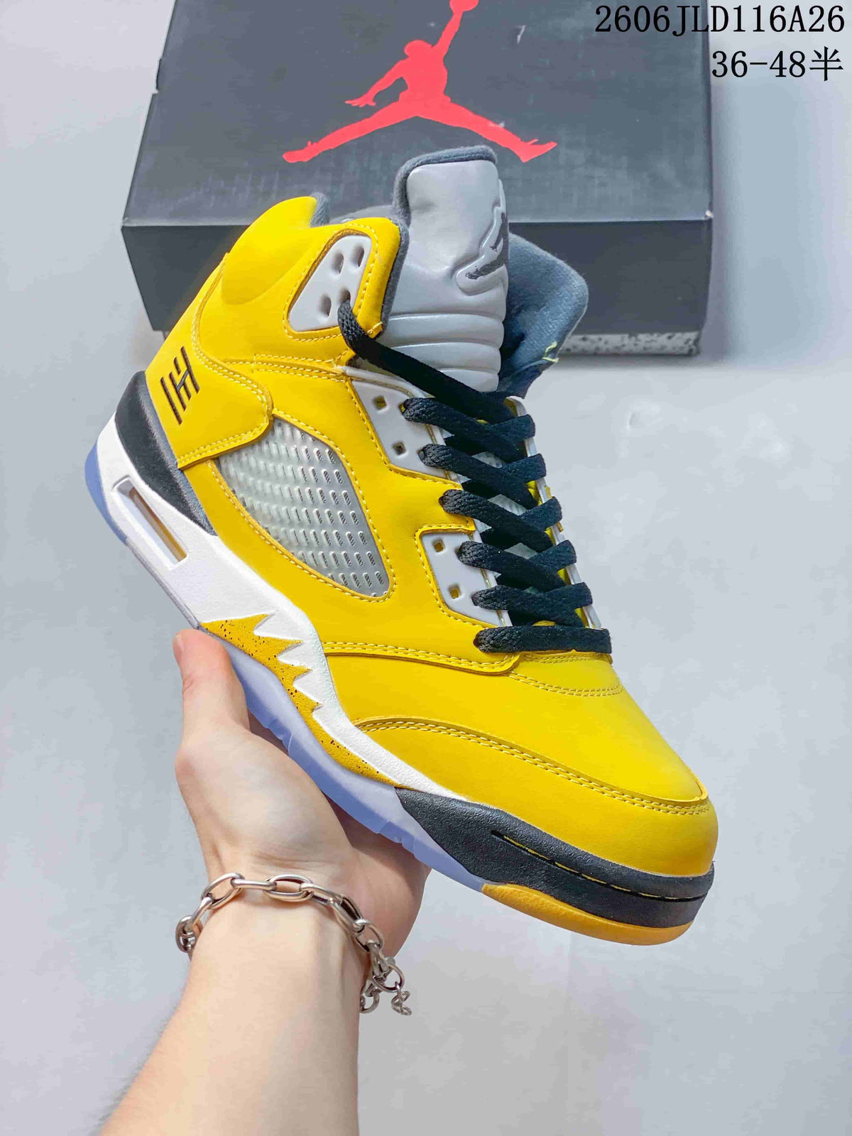 Jordan Air Jordan 5 Retro High Top Sneakers