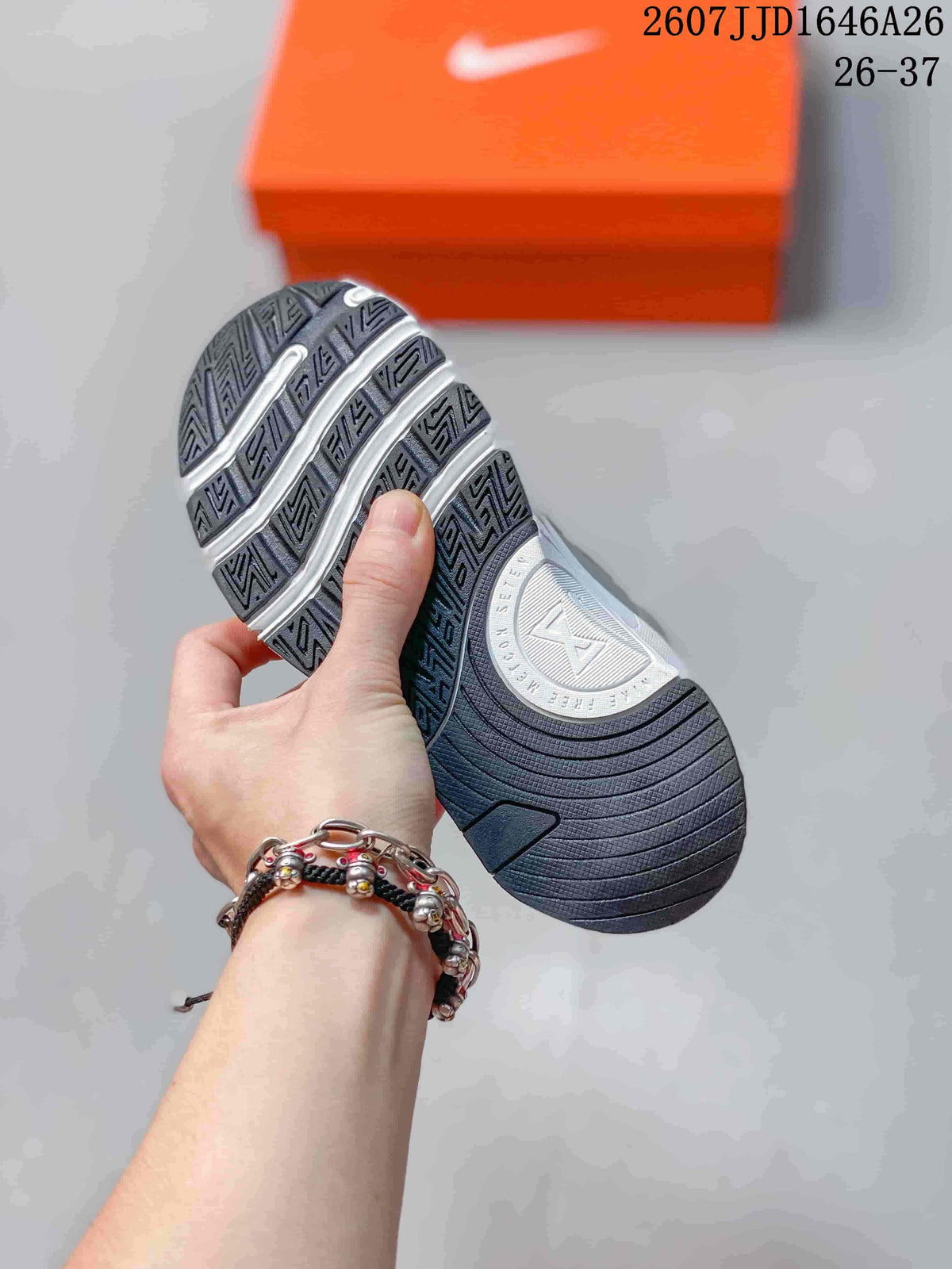 Nike Free Metcon 7 Kids Training Shoes Gray and White