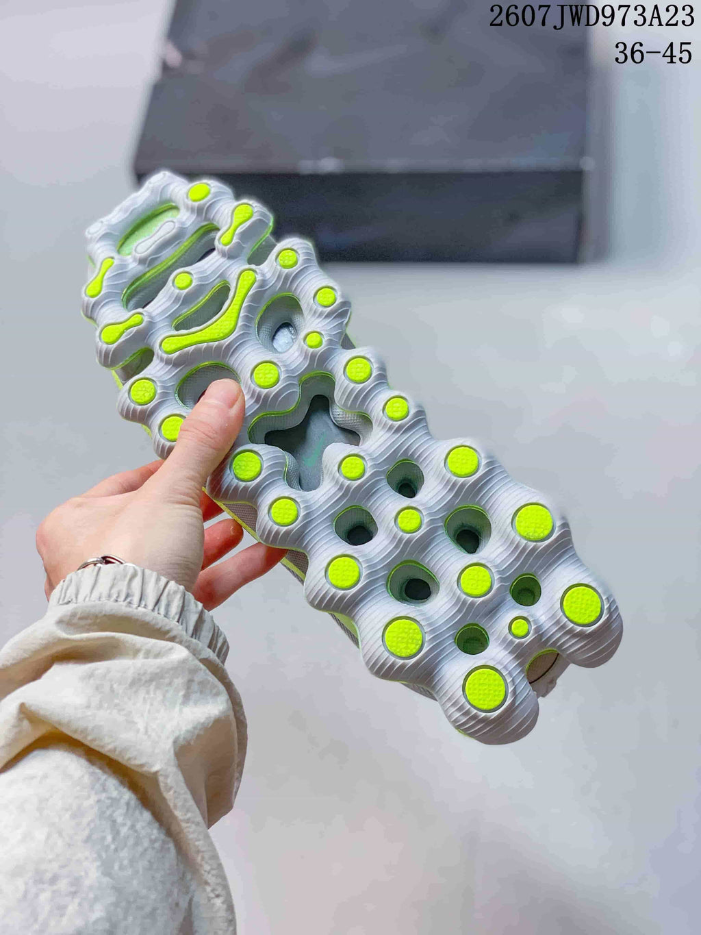 Nike Air Liquid Max Low-Top Sneakers Gray Neon Green