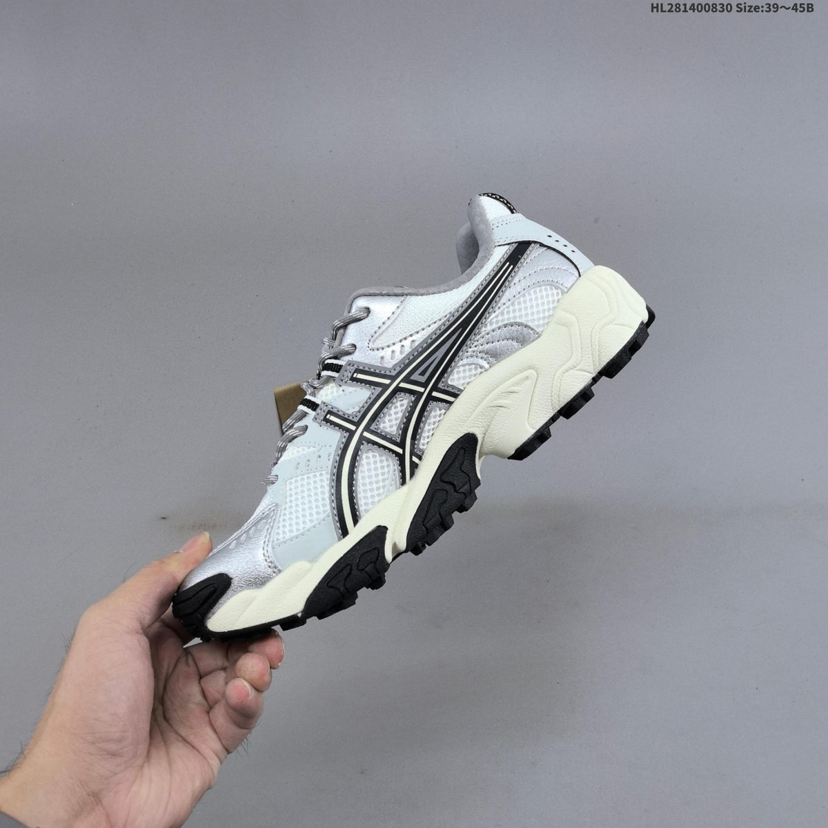 ASICS GEL-NANDI NR White Silver Running Sneakers