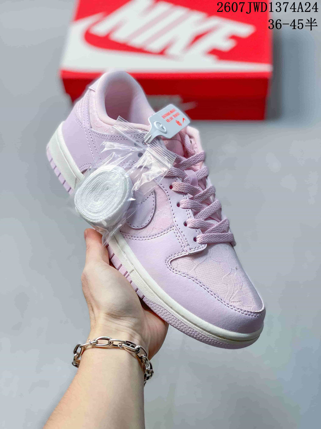 Nike SB Dunk Low Pro Pink Lilac Sneakers 712640RYY