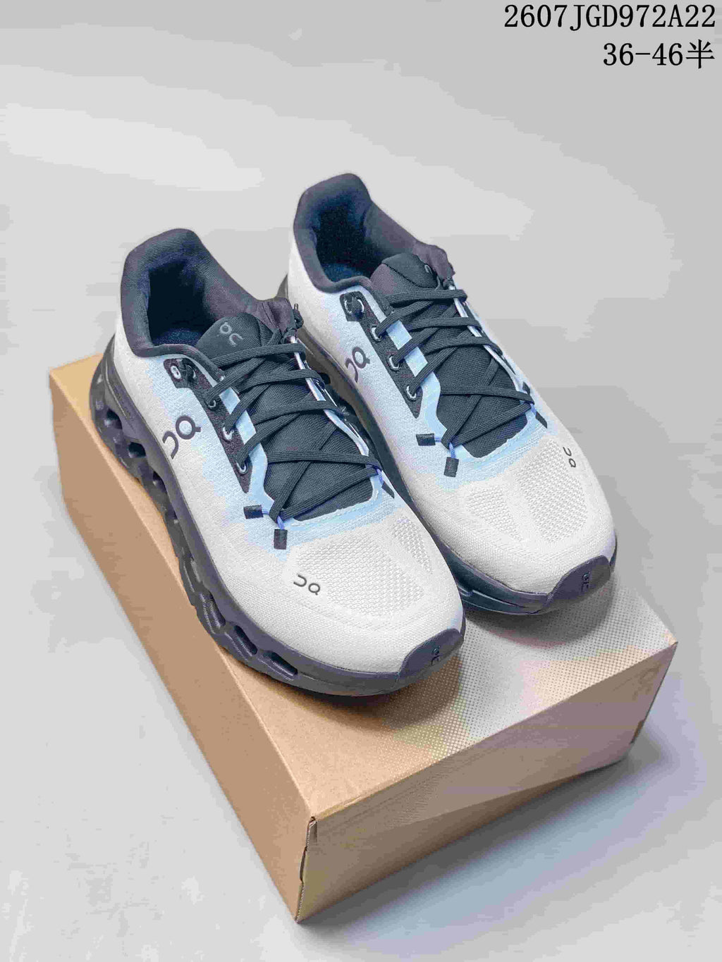 On Cloudtilt Women’s White Black Sneakers 07JGD972A22