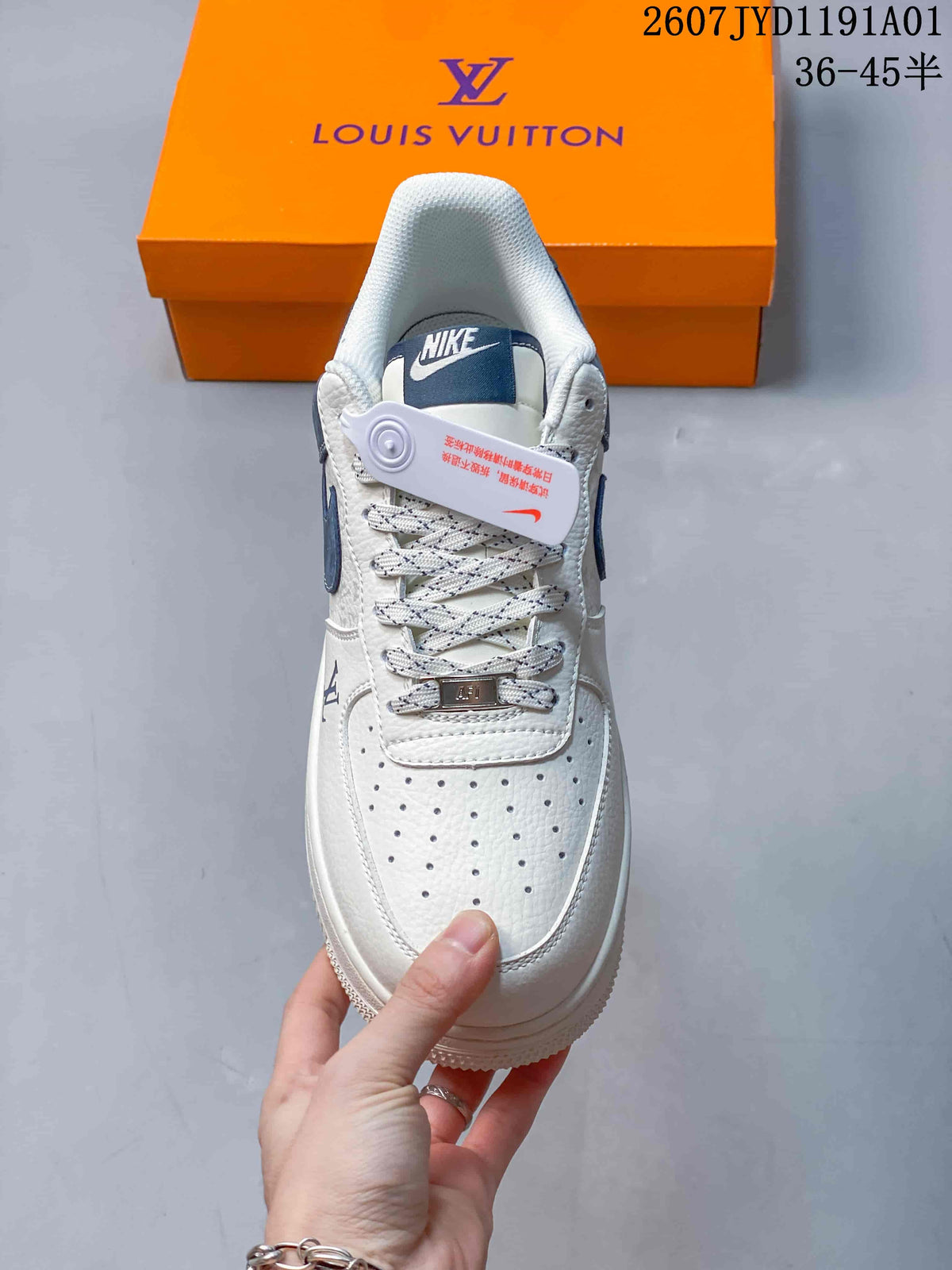 Nike Air Force 1 ’07 Low White and Navy Sneakers KG6699-F50