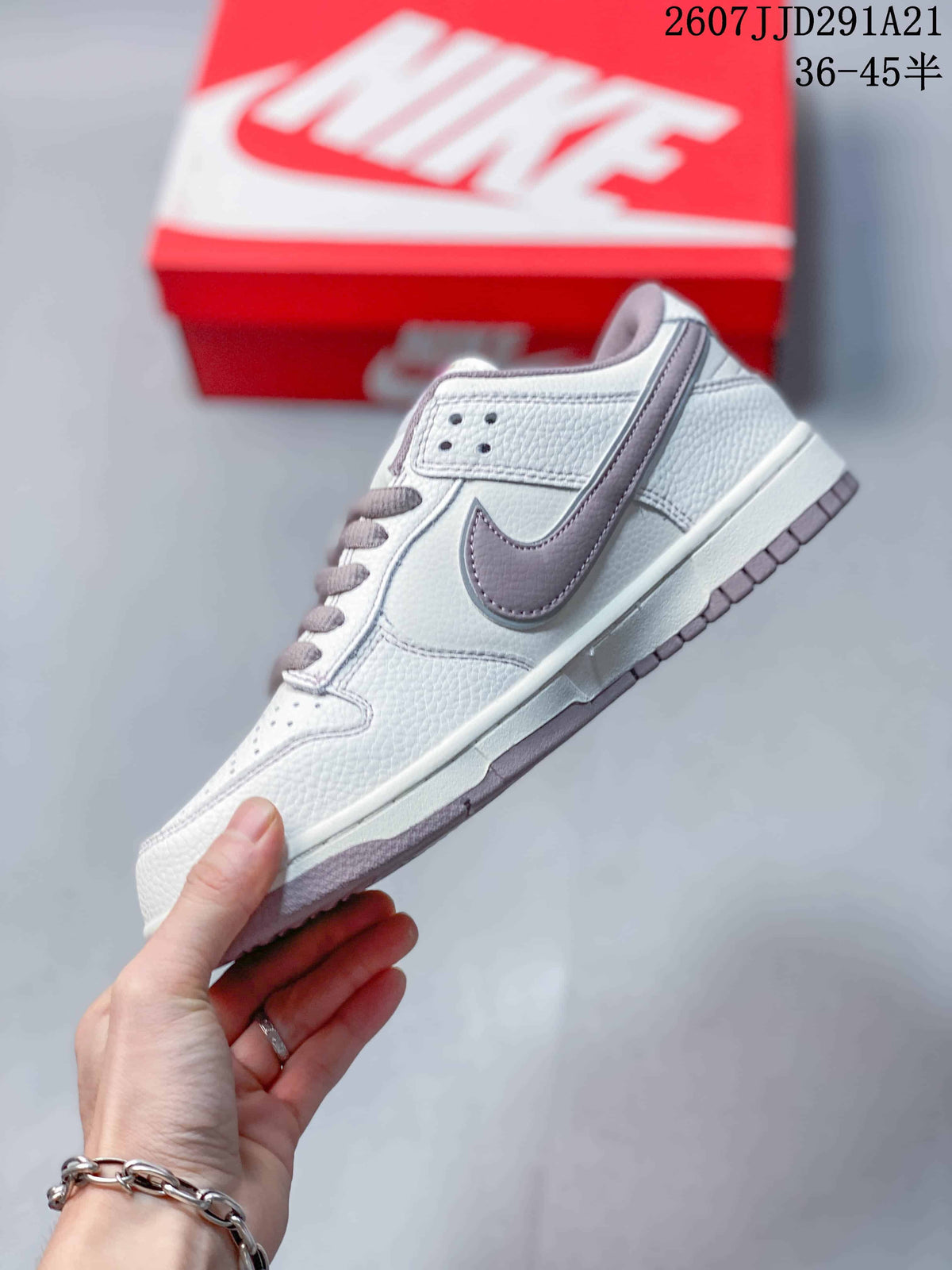 Nike SB Dunk Low Pro White Gray Sneakers 2607JJD291A21