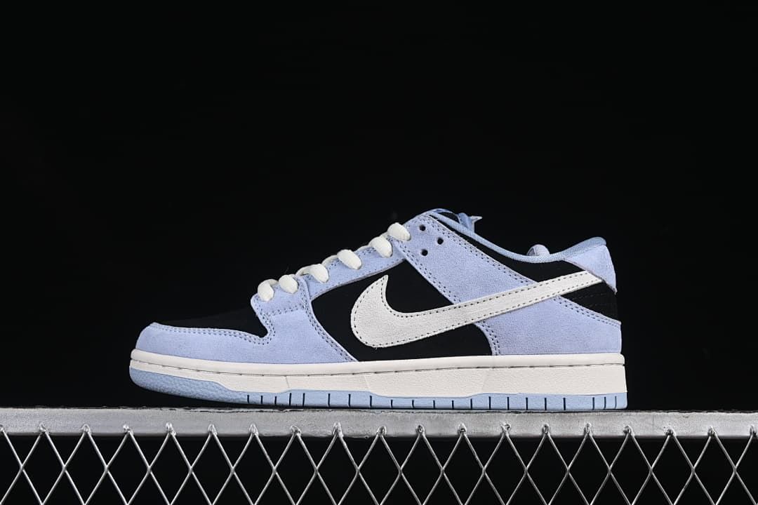Nike SB Dunk Low Pro Blue and Black Sneakers HF3063-400