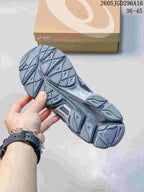 ASICS Gel-Cumulus 16 Sneakers in Charcoal and Silver