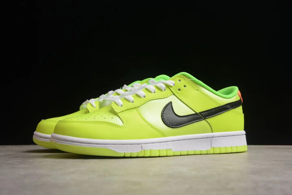 Nike SB Low Sneakers Volt Green Black FJ4610-702