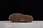 Nike SB Dunk Low DO9457-100 Sneakers