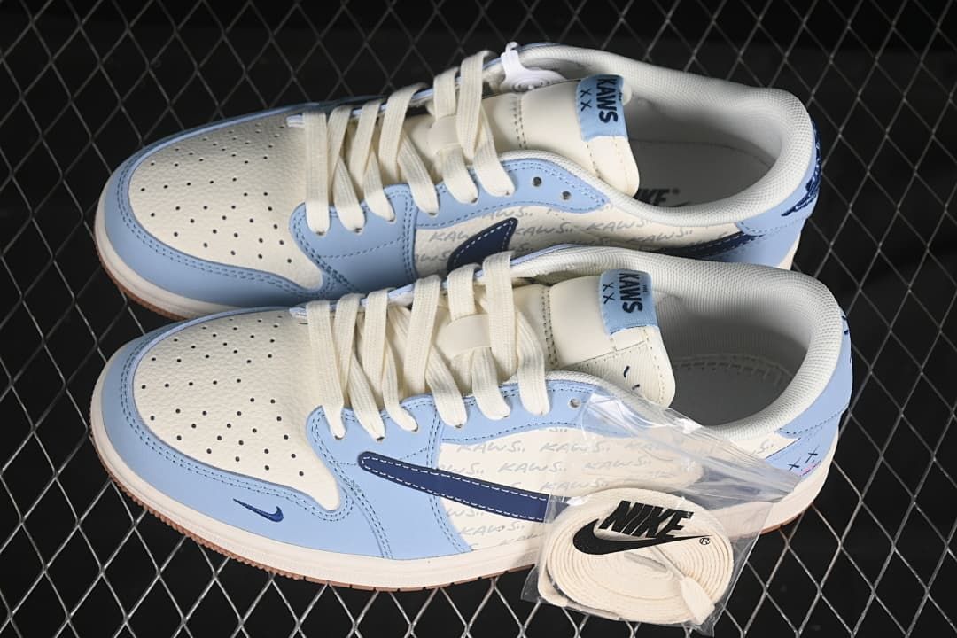Jordan 1 Low OG SP Blue and White Sneakers