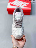 Nike SB Dunk Low Pro White Gray Sneakers 2607JJD291A21