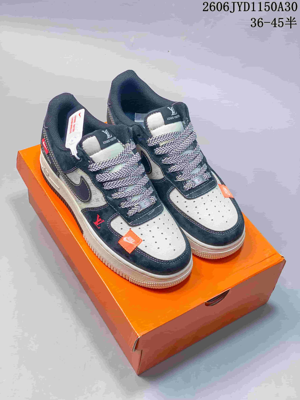 Nike Air Force 1 '07 Low Black and White Sneakers