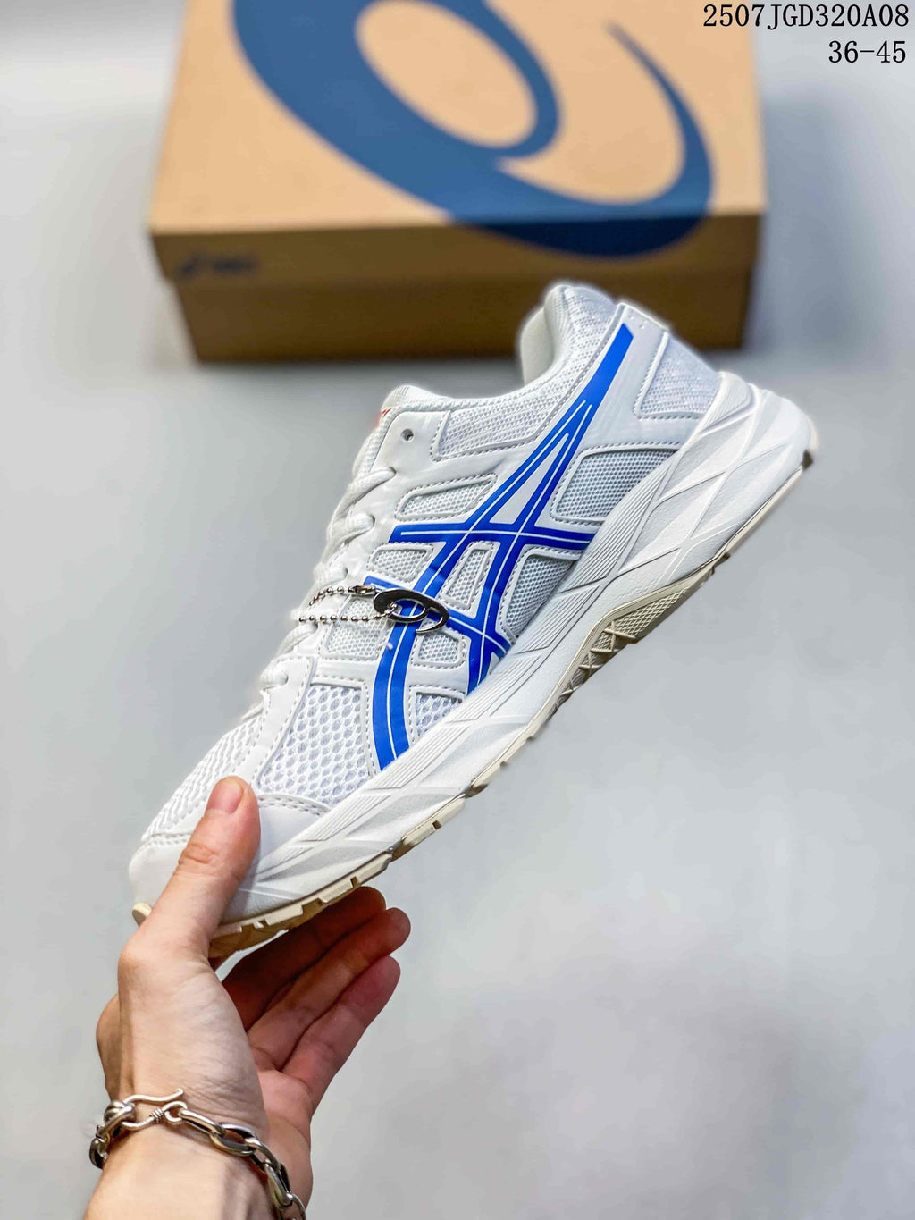 ASICS Gel-Contend 4 Running Sneakers White and Blue