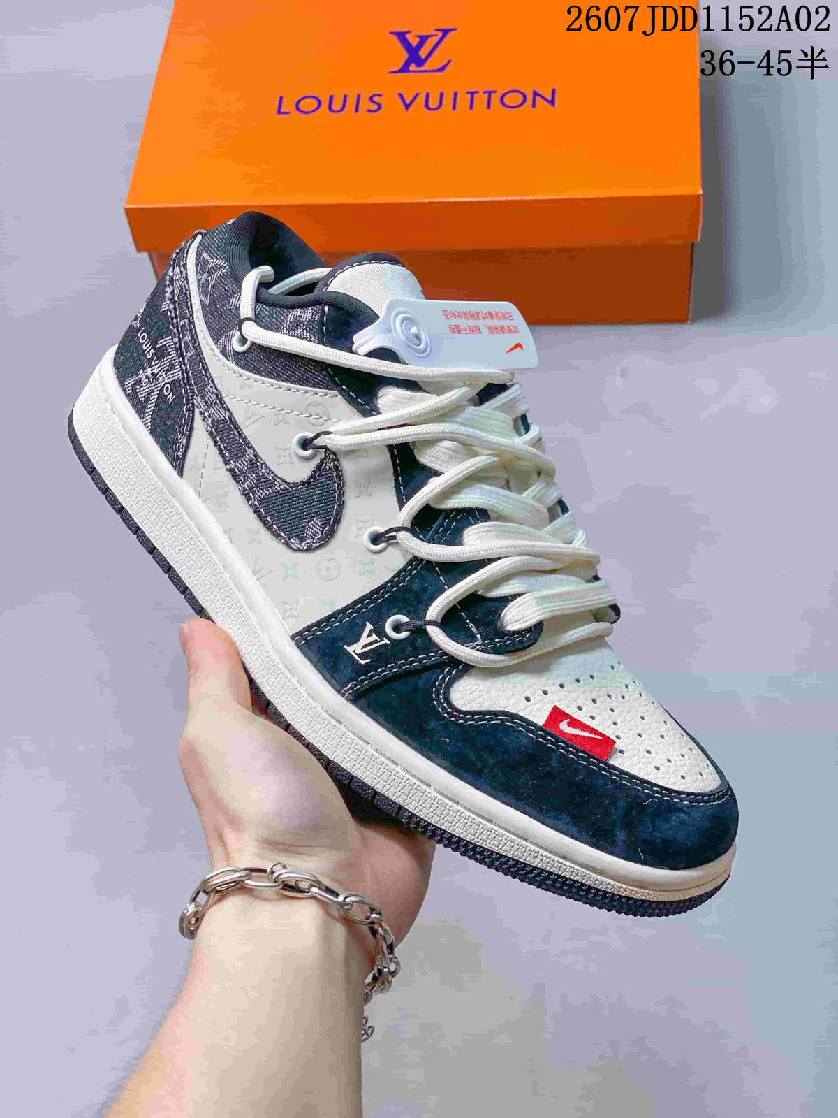Jordan x Travis Scott Air Jordan 1 Low Fragment Denim Sneakers