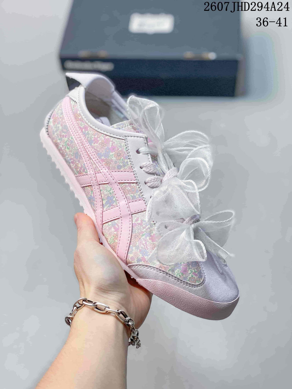 Onitsuka Tiger Mexico 66 Pink Floral Sneakers 2607JHD294A24