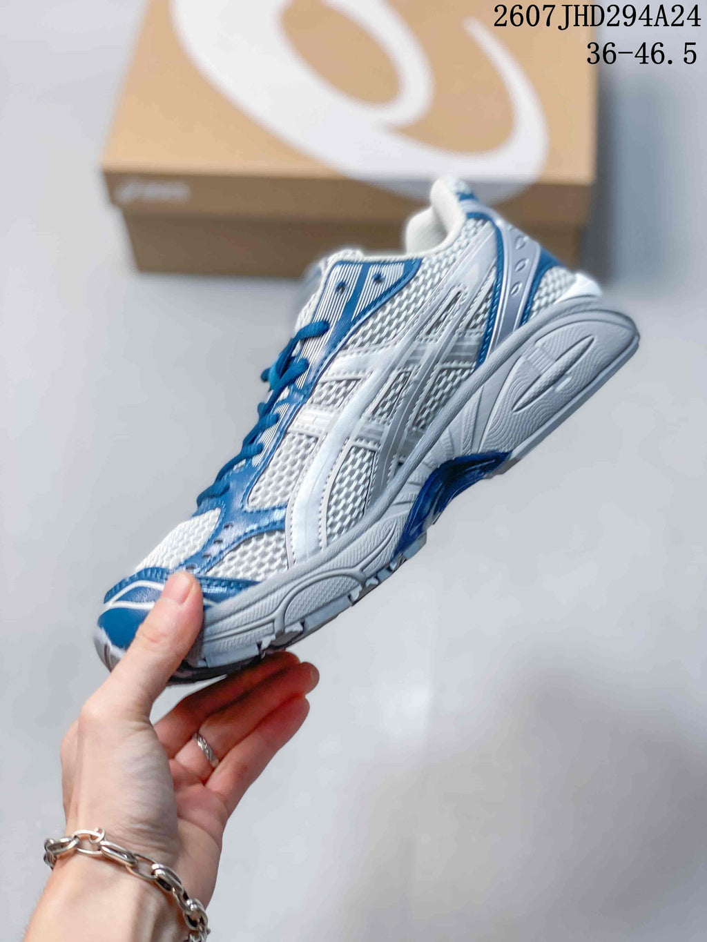 ASICS Gel-Kayano 14 Sneakers Blue and White 2607JHD294A24
