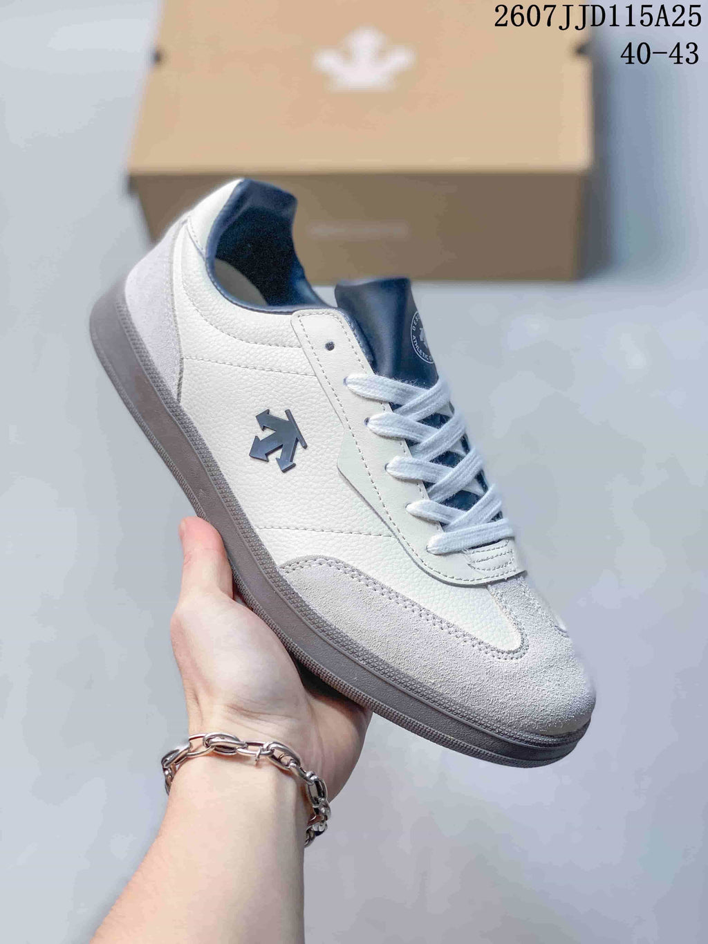 DESCENTE CHRON COURT SB Low-Top Sneakers White Navy D6292LSN55