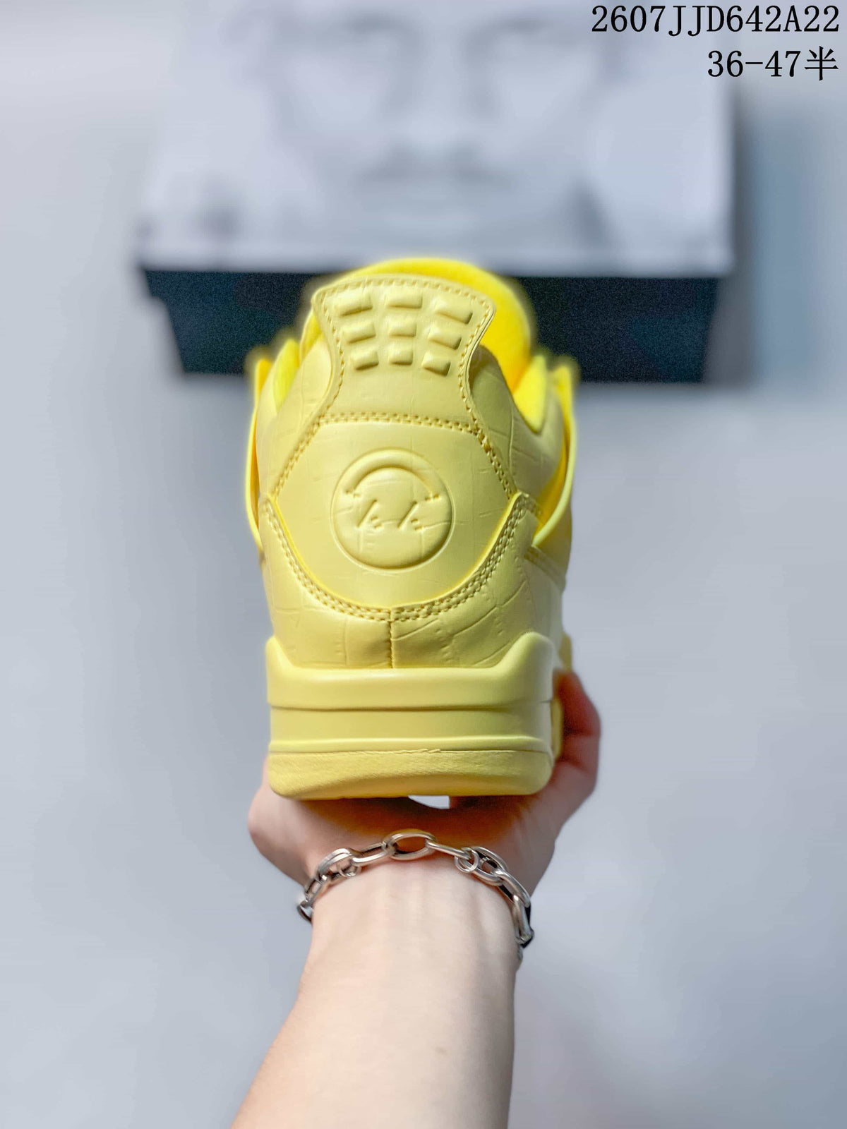 Nike Air Jordan 4 Retro Yellow Sneakers IW2872-700