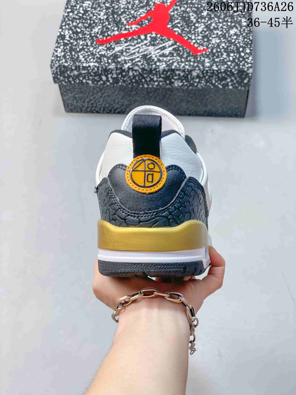 Jordan Spizike Low Sneakers White Navy Gold JJD736A26