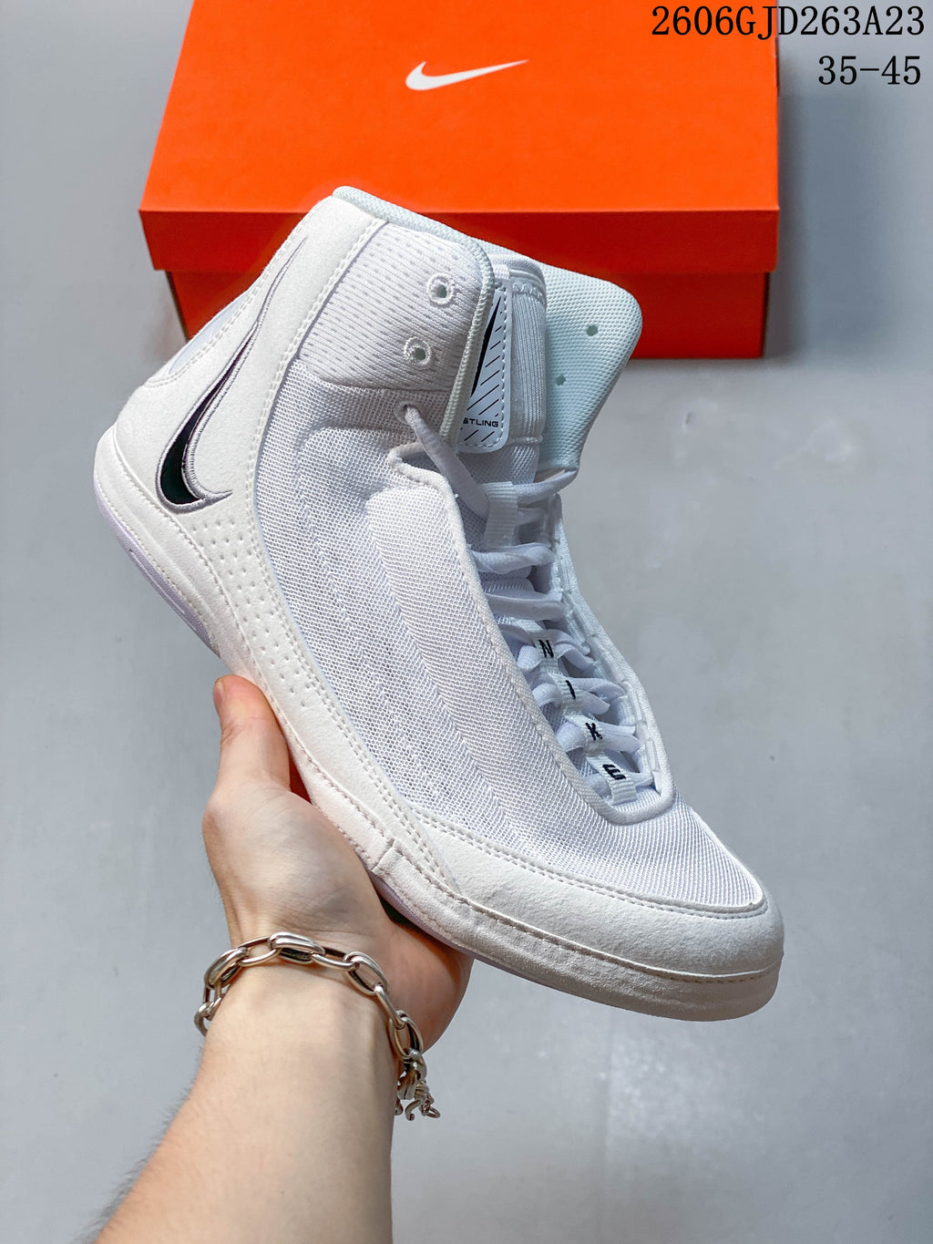 Nike Inflict 4 Wrestling Shoes, White and Dark Navy