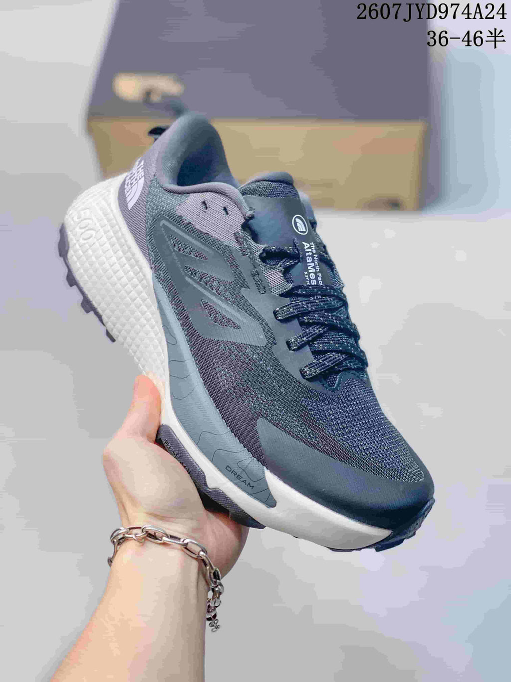The North Face Altamesa 500 Trail Running Sneakers Gray