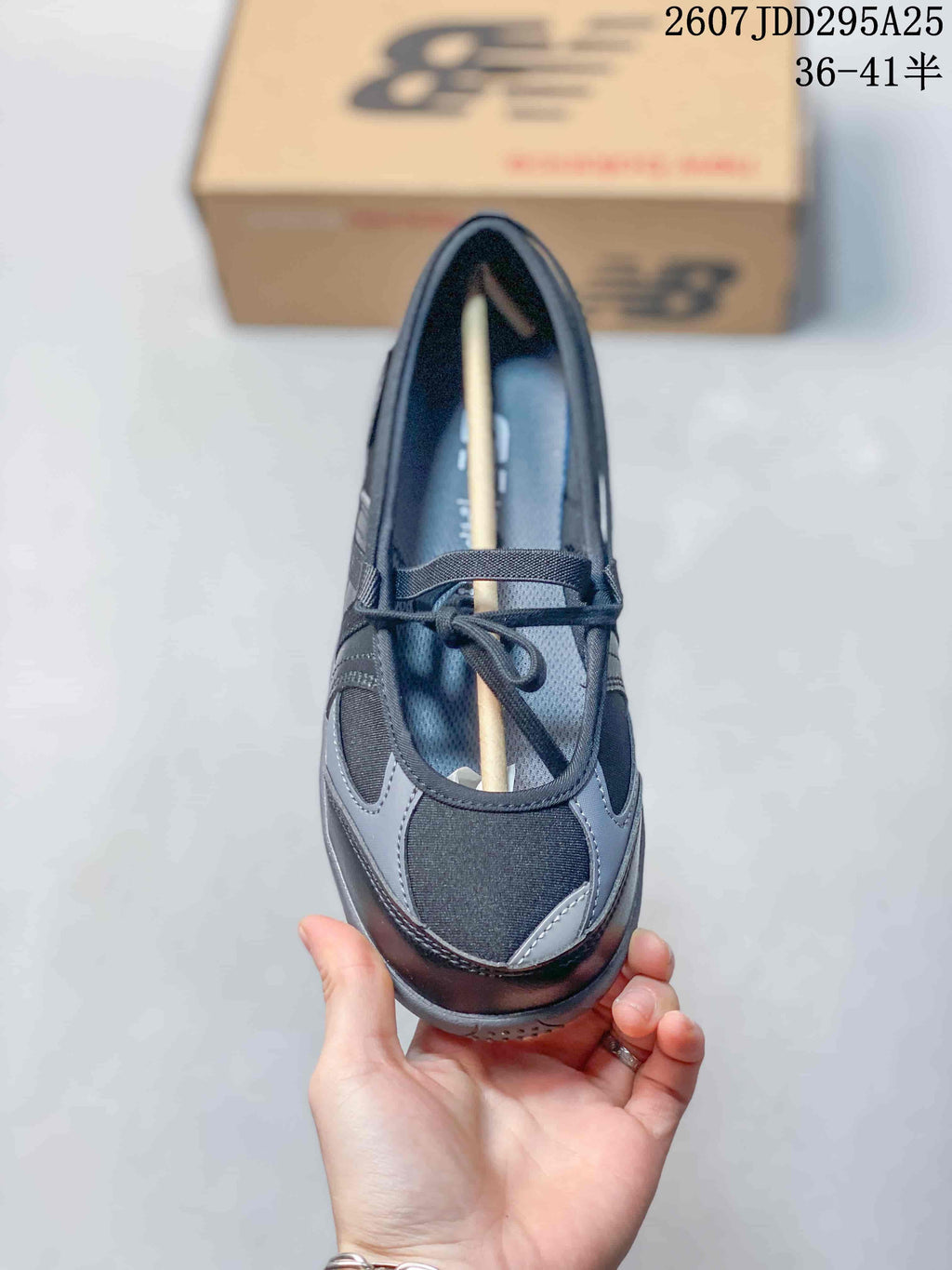 New Balance WD Series Women's Black Gray T-Toe Sneakers 2607JDD295A25
