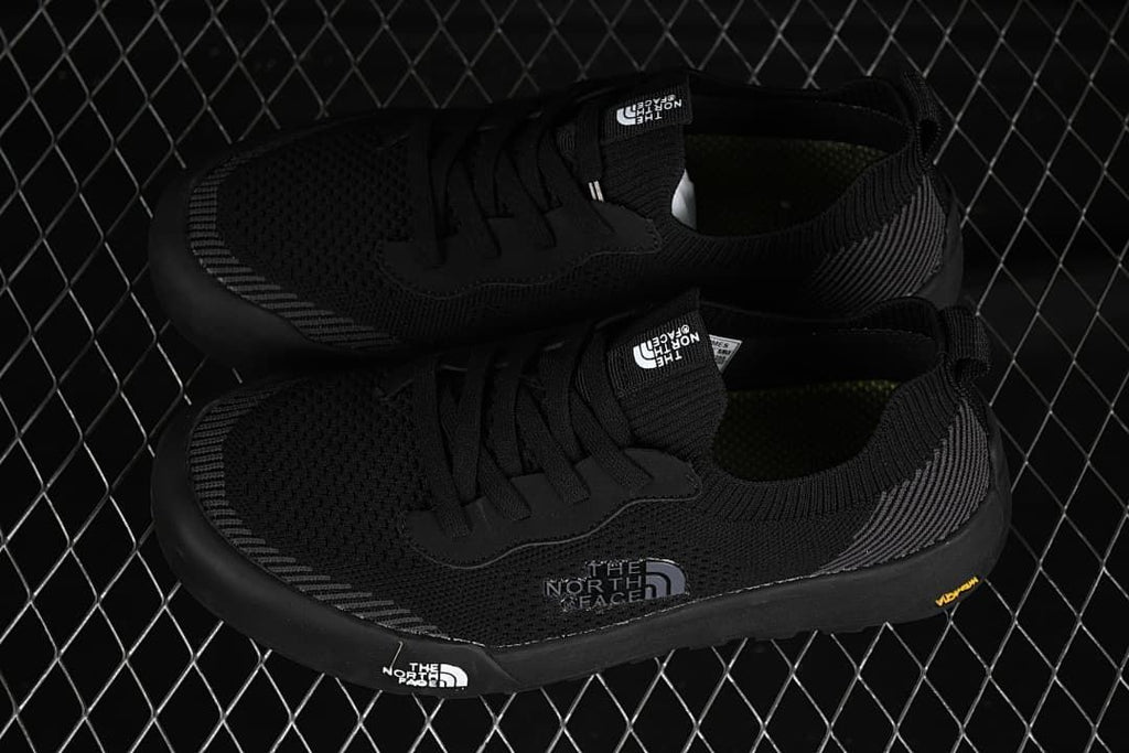 The North Face NF0A8AD94QI-082 Black Low-Top Shoes