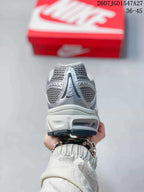 Nike Air Max Moto 2K Sneakers Silver Grey 712270OWE