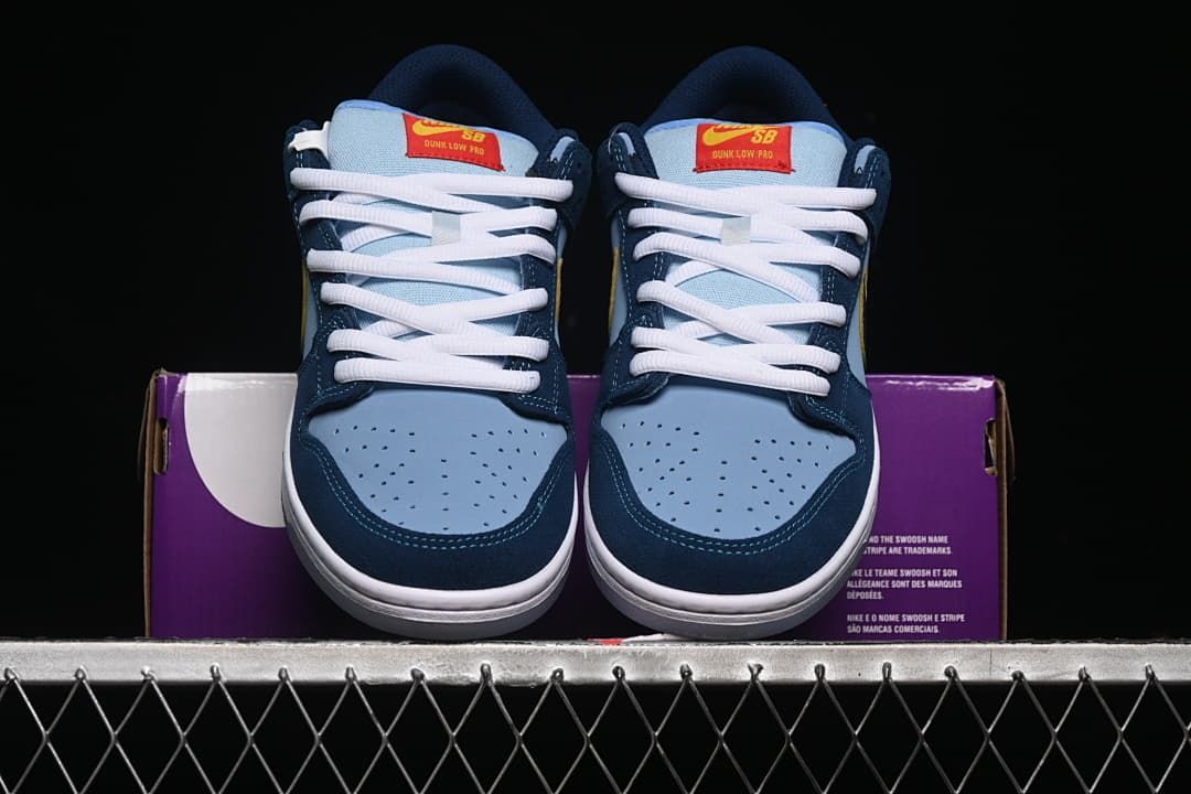 Nike SB Dunk Low Pro Blue Sneaker DX5549-400