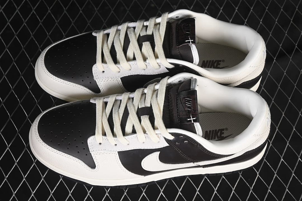 Nike SB Dunk Low Black and White Sneaker IH7333-200