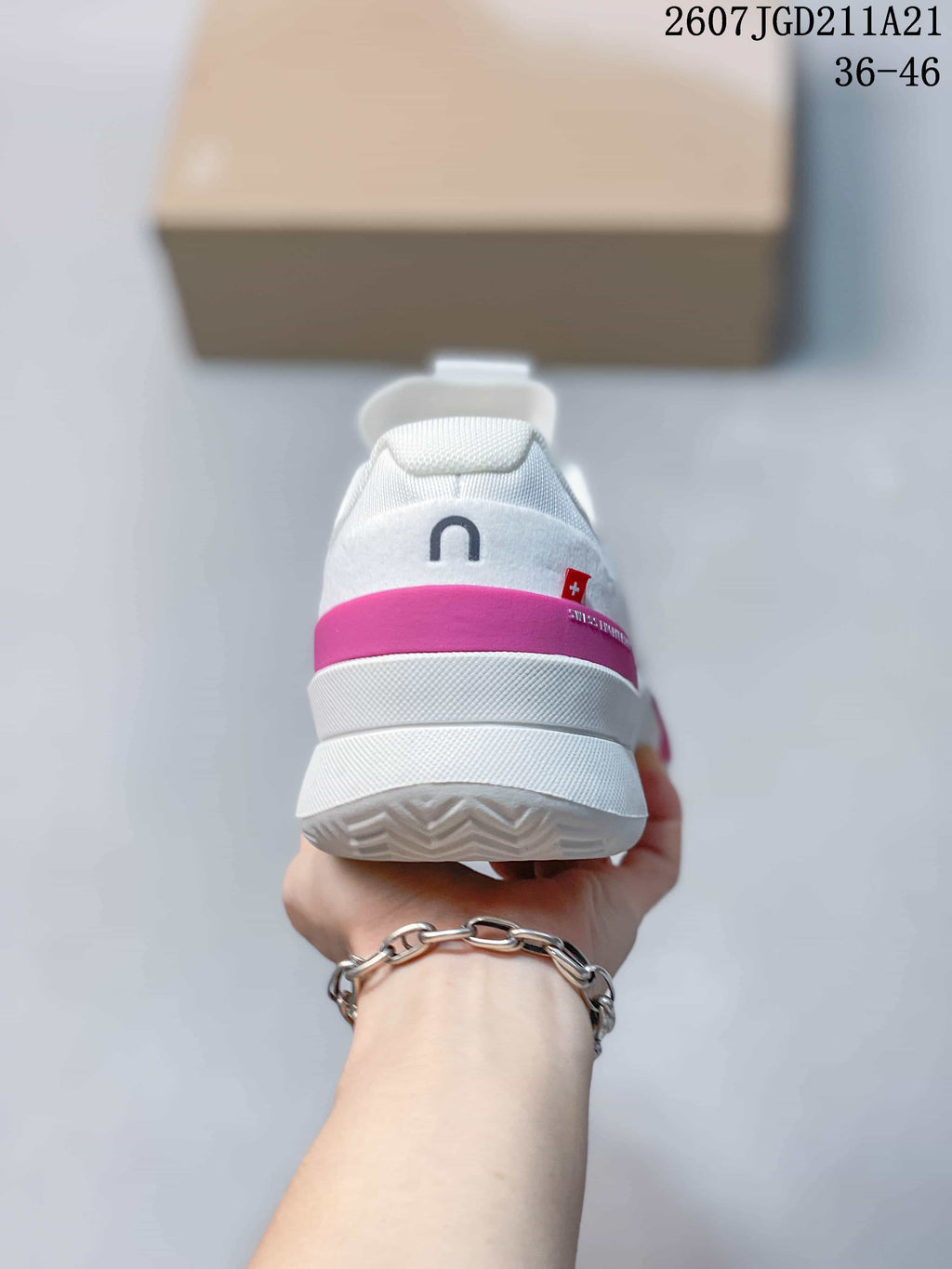 On THE ROGER Pro 2 Tennis Sneakers White Pink 2607TGD211A21