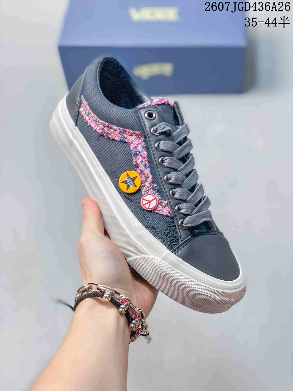 Vans Old Skool 36 Sneakers in Navy and Multicolor