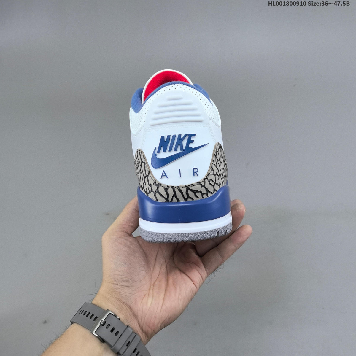 Jordan Air Jordan 3 Retro True Blue Sneakers