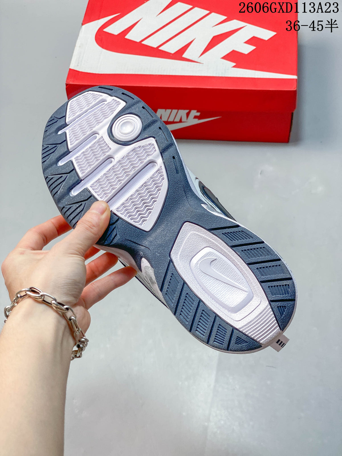 Nike Air Monarch IV Sneakers White Navy Silver 415445-102