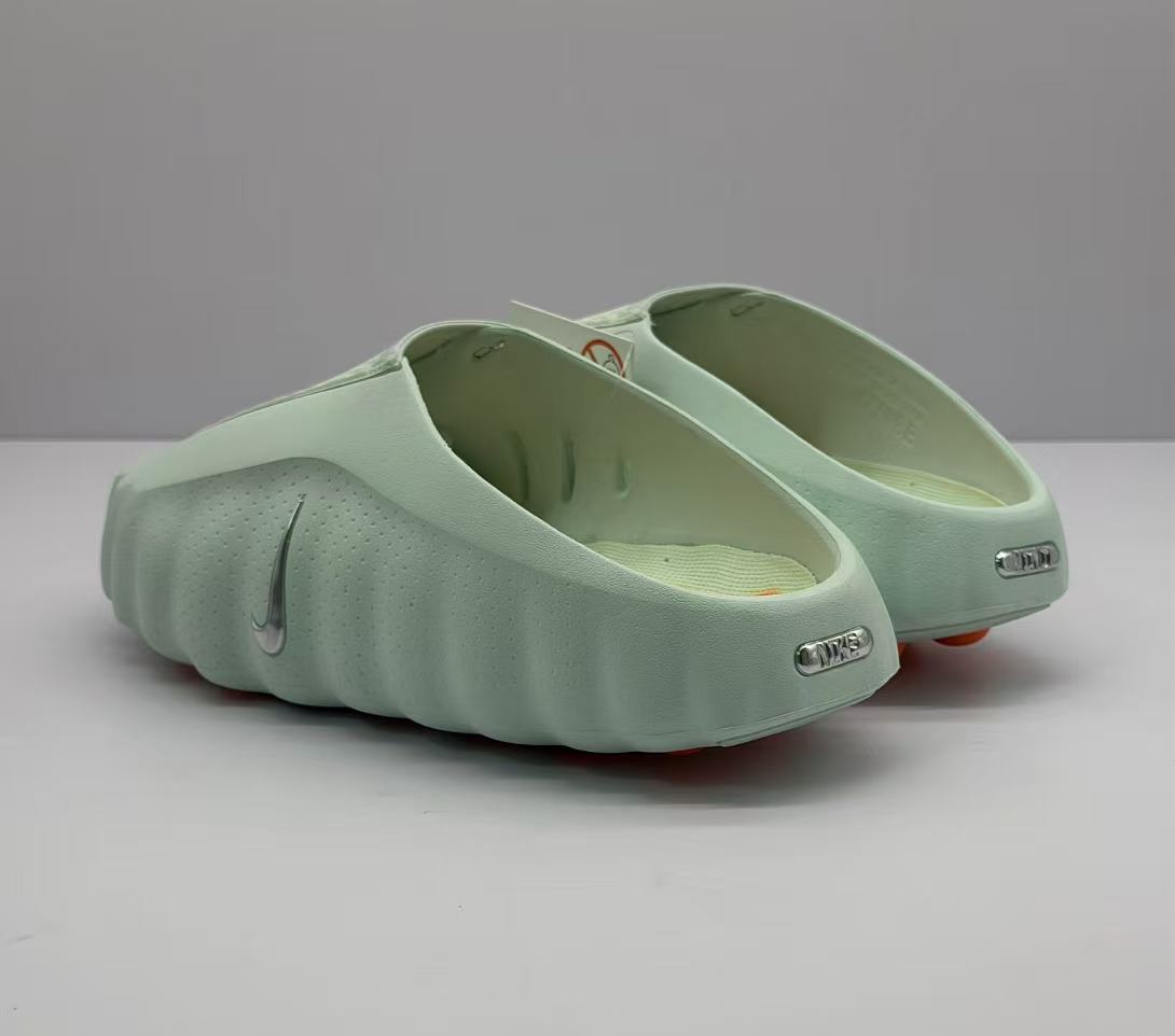 Nike Mind 001 Light Green Slides