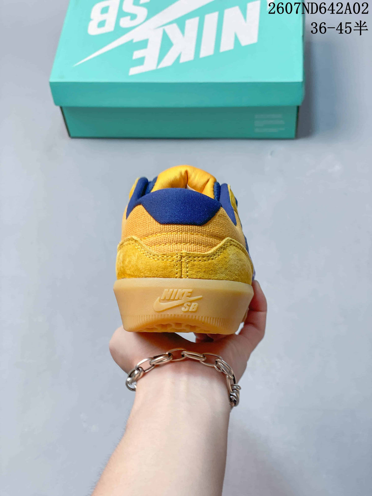 Nike SB Force 58 Low-Top Skate Shoes, Yellow and Blue