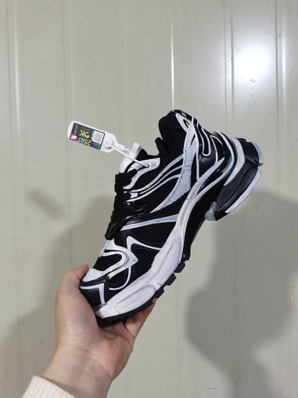 Y-3 Runner 2 Sneakers Black White 0213