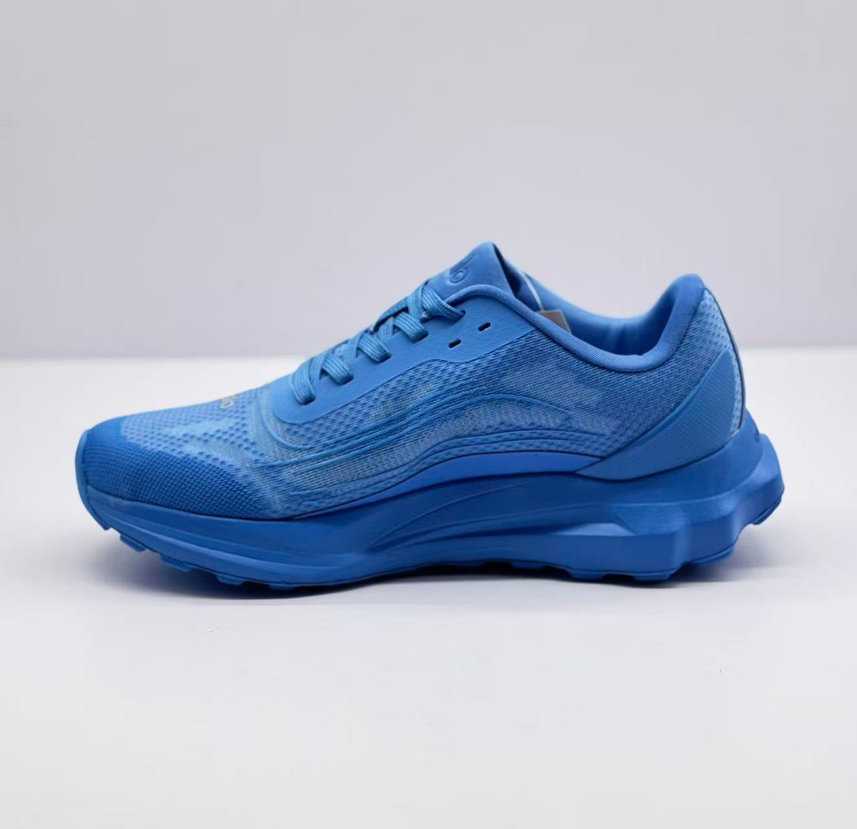 Alo Runner Sneakers Blue