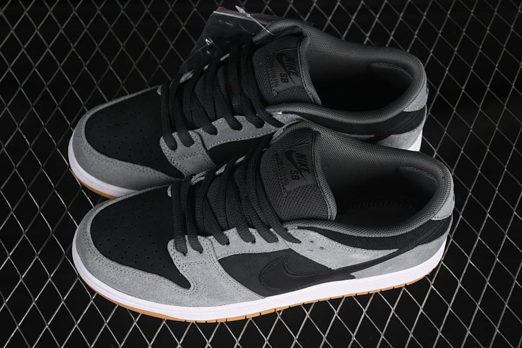 Nike SB Dunk Low Sneakers Black Grey HF3063-001