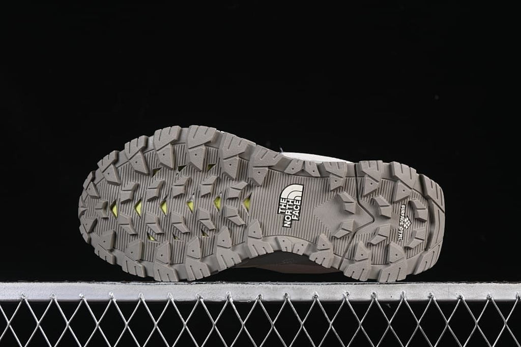 The North Face Summit Offtrail GTX Hiking Shoes, White