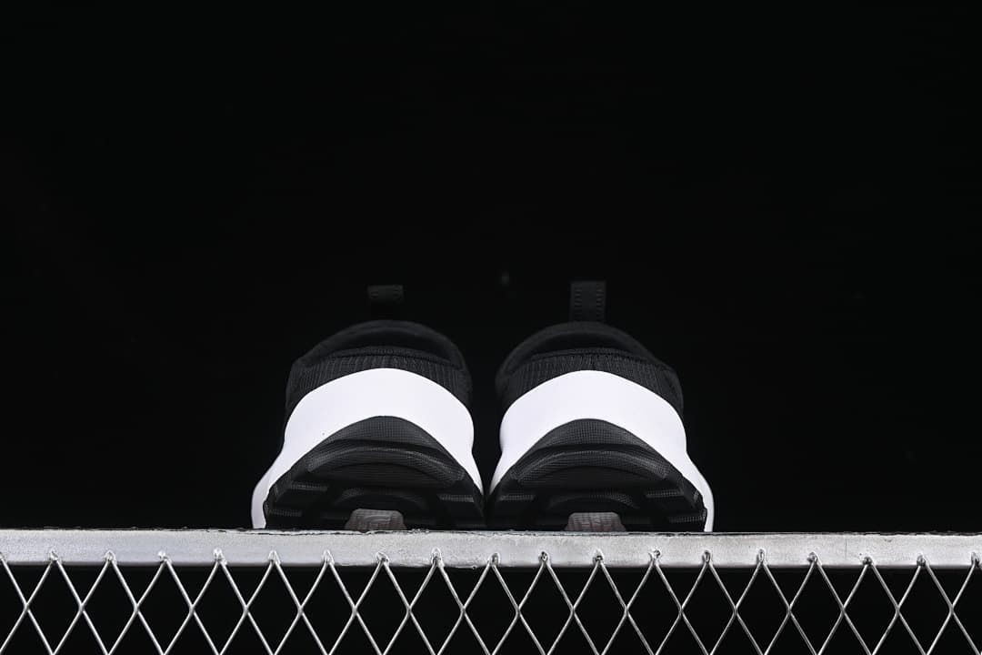 The North Face W Never Stop Mule Black/White Sneaker