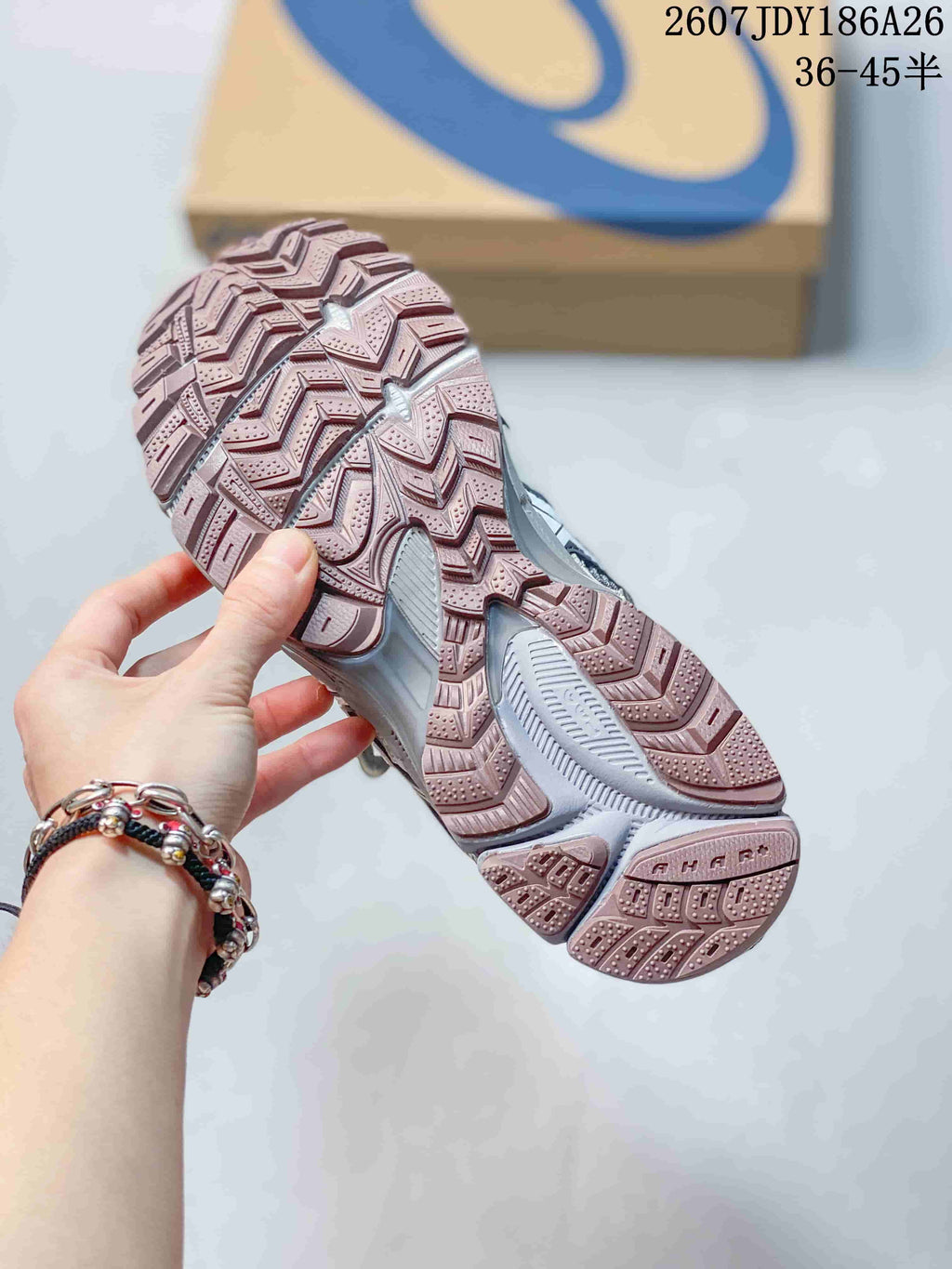ASICS Gel-Kahana 8 FL Outdoor Sneakers Gray White